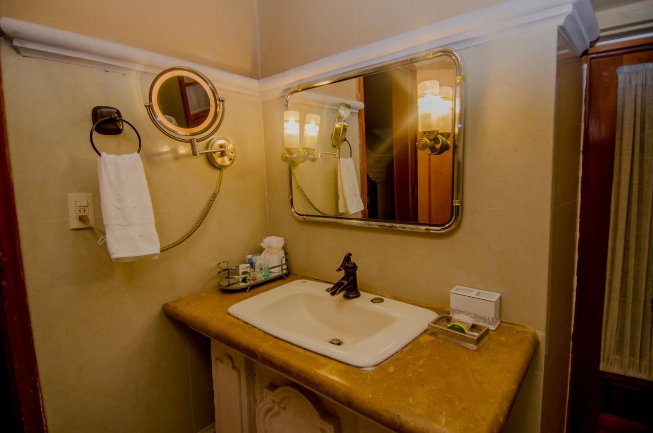 Hotel Posada San Miguel เฮเรซ เด การ์ซิอา ซาลินาส ภายนอก รูปภาพ